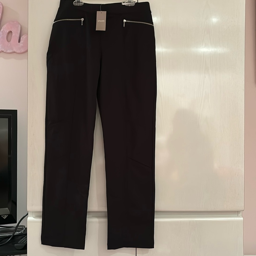 Chicos zenergy pants. Zipper detail